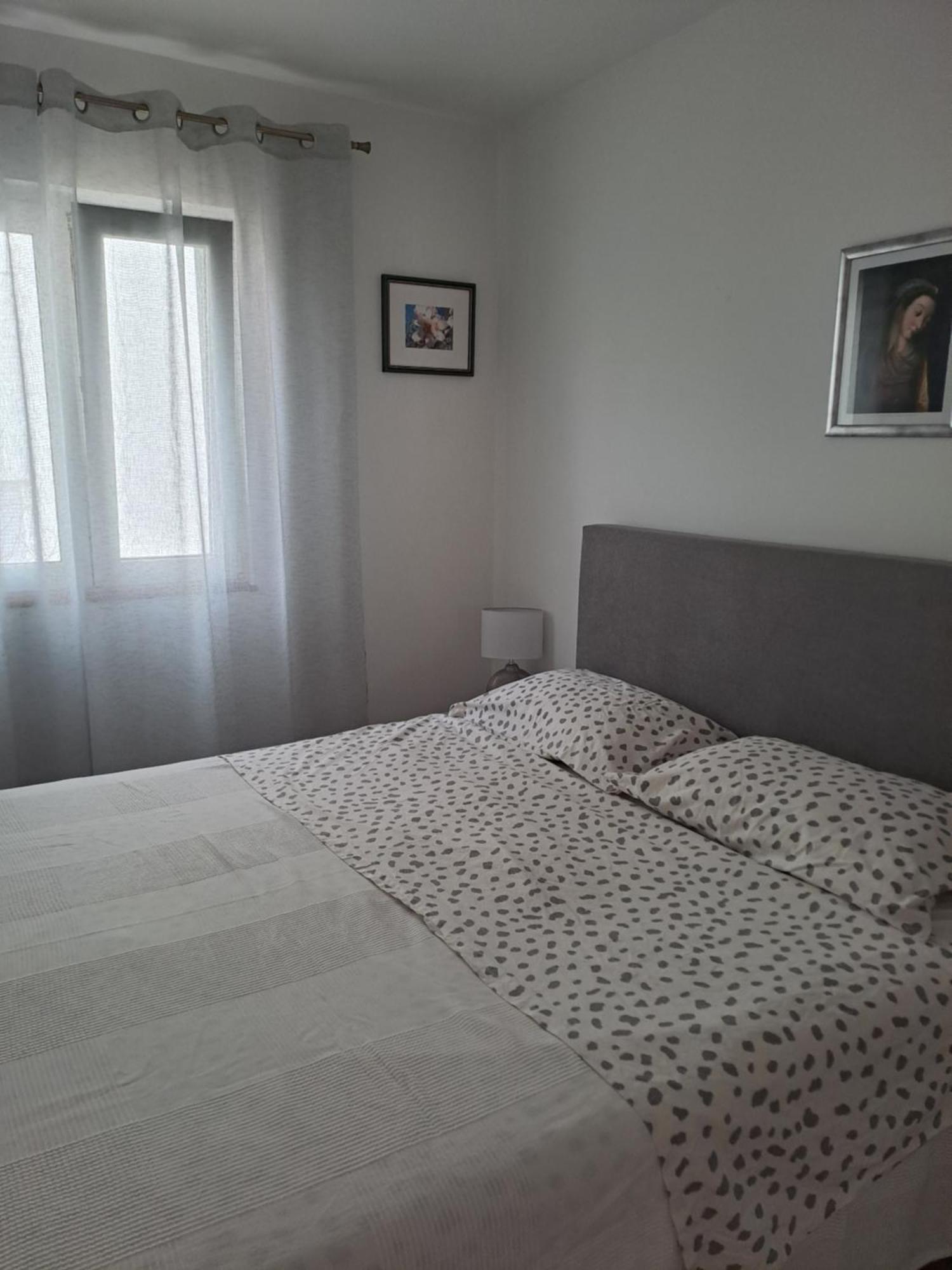מורטר Holiday Apartment Ivan מראה חיצוני תמונה